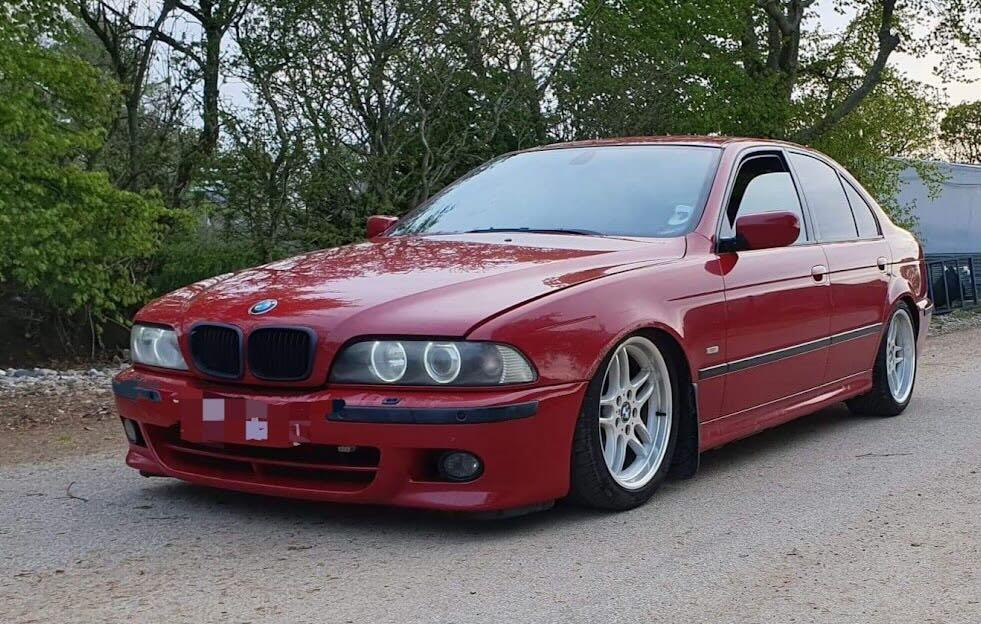 BMW 5 Series E39 repair and service