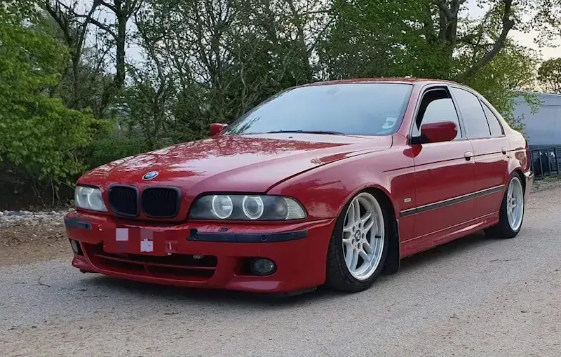 BMW 5 Series E39 repair and service